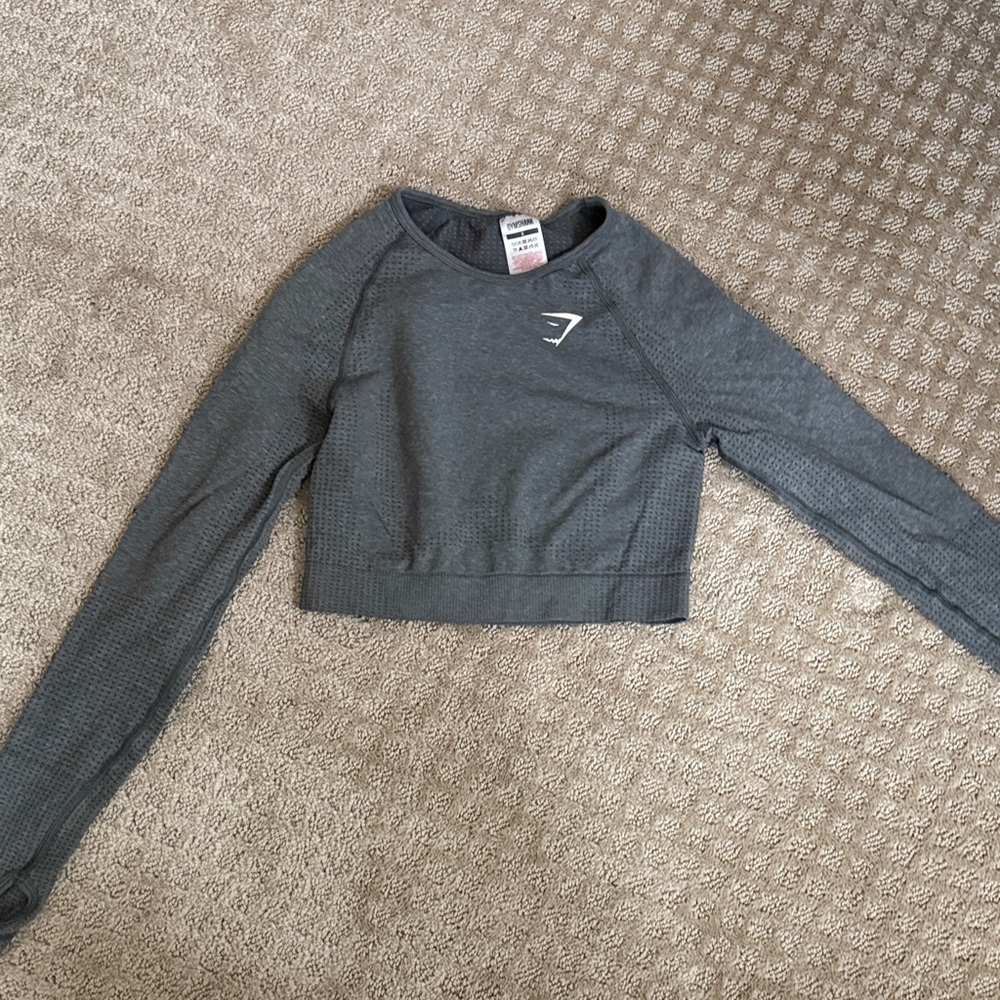 Gymshark long sleeve crop top